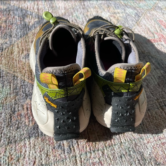 Reebok Sneakers - Picture 8 of 11